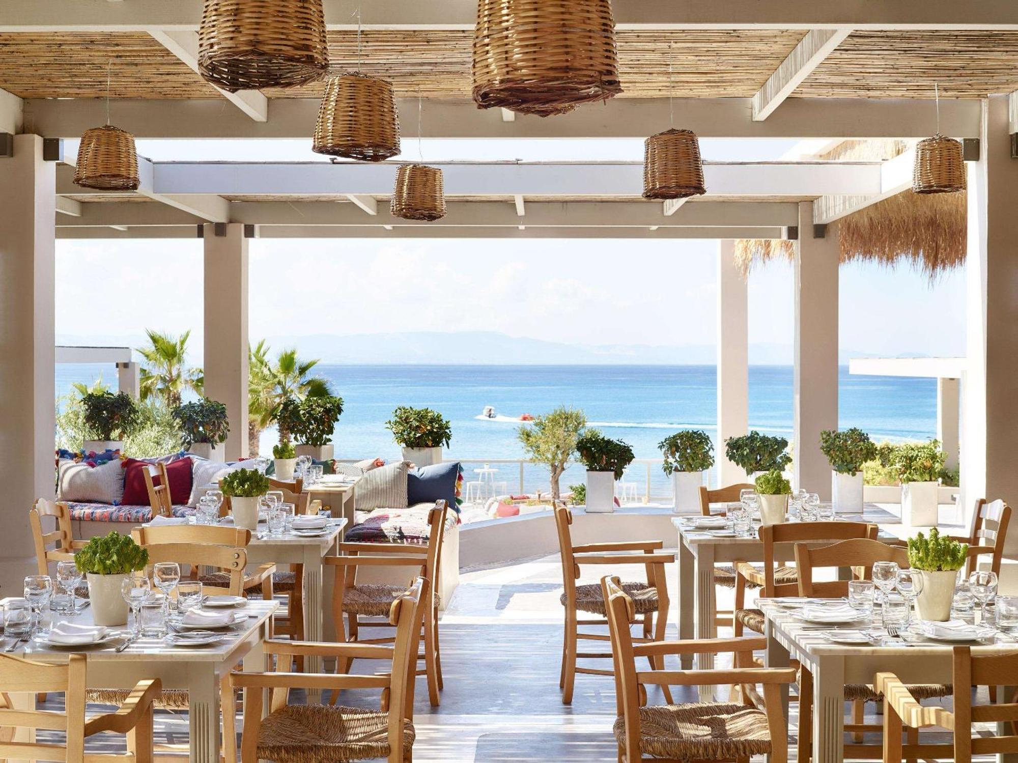 Grecotel Luxme Oasis At Riviera Olympia & Aqua Park ロウトラ・キリニ エクステリア 写真