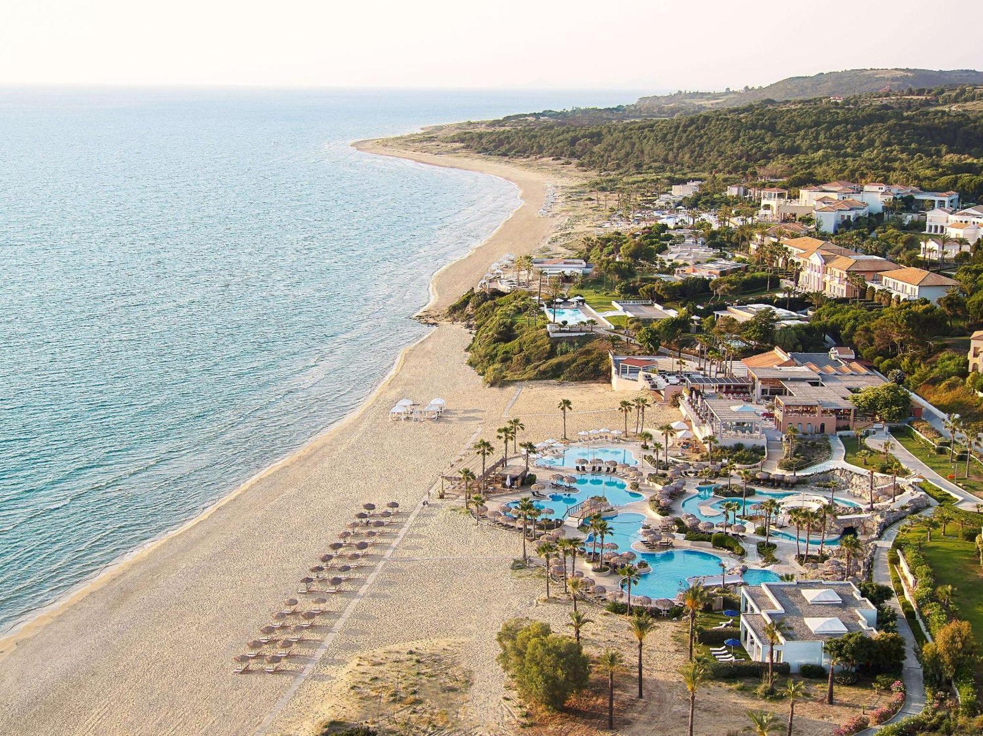 Grecotel Luxme Oasis At Riviera Olympia & Aqua Park ロウトラ・キリニ エクステリア 写真
